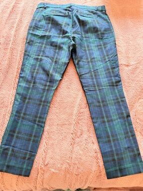 GAP Blue and Green Plaid Cropped Pants